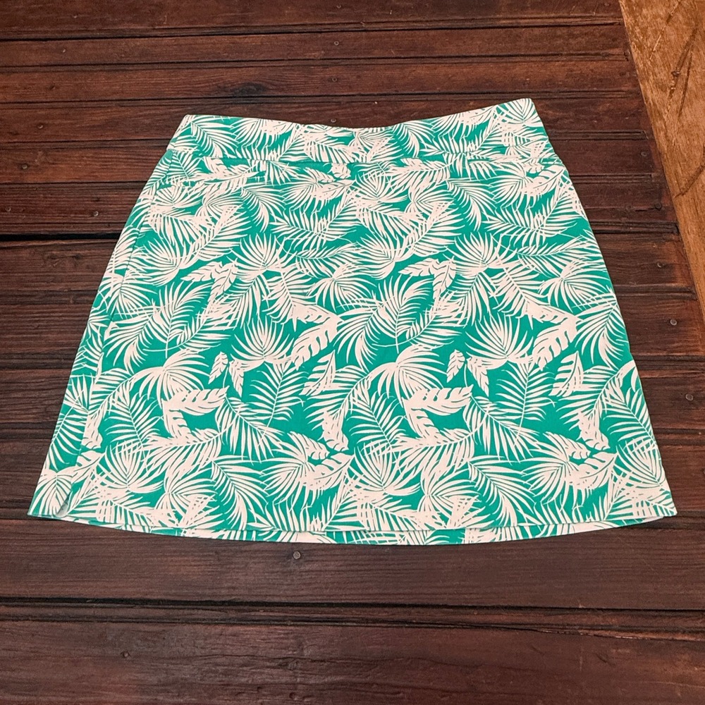 Croft & Barrow Effortless Stretch Skort Green White Palm Leaf Tropical Size 8
